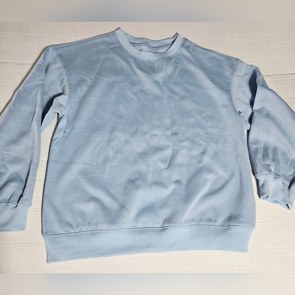 Solid Blue Crew Neck fuzzy sweatshirt size Medium - Picture 2 of 5